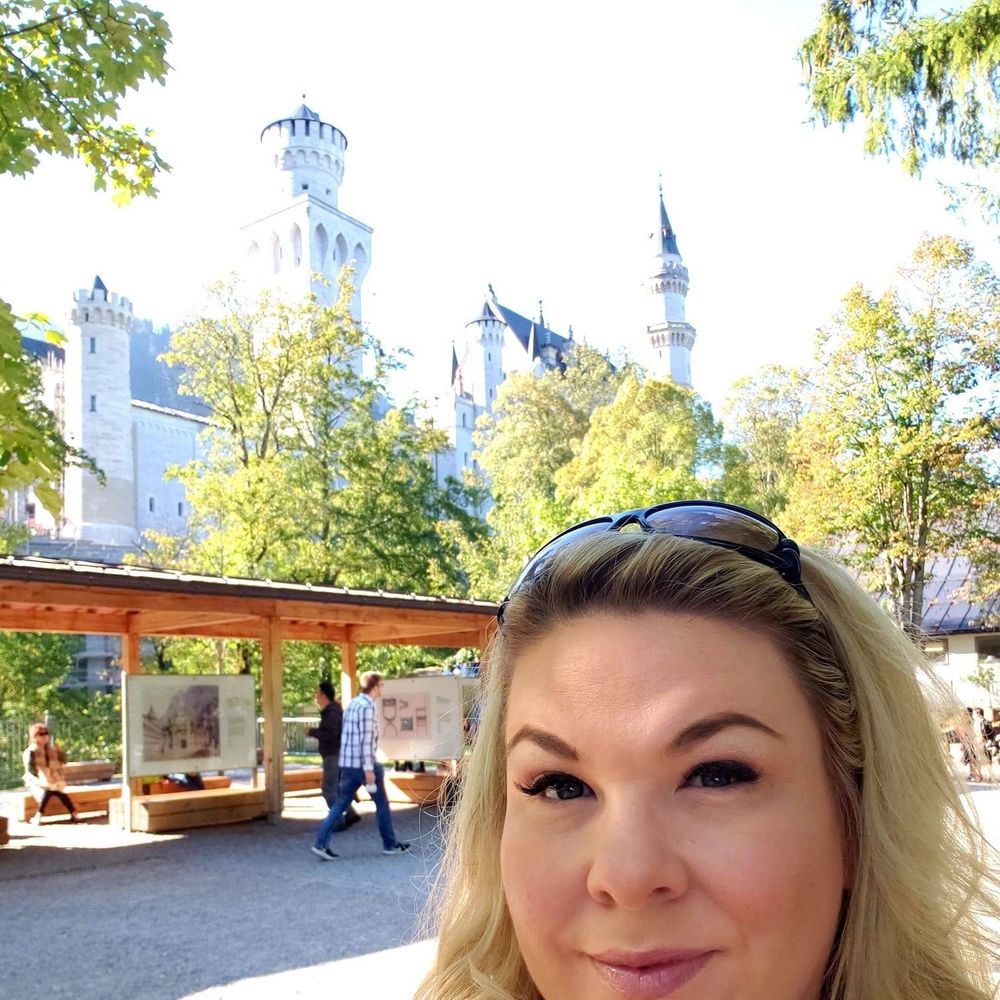 Meet your Posher, Amy